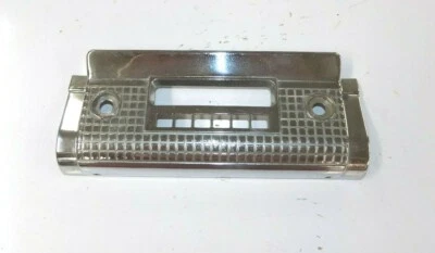 Bisel de radio Kaiser FRAZER Manhattan panel de tablero BISEL DE RADIO Foto 1 de 3