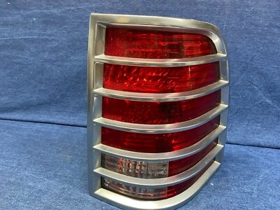 2003 2004 2005 Mercury Mountaineer Right Tail Light Lamp OEM NICE Chrome #1  - Image 1 of 4