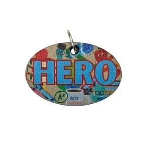 Schlüsselanhänger & Halskette Held Lehrer | Lehrer Wertschätzung Geschenk | Danke Lehrer - Bild 1 von 3