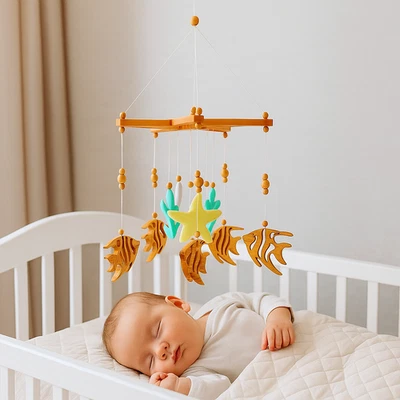 Móvil para bebé pez, móvil para bebé océano, fieltro, neutro, guardería para cuna, hecho a mano Foto 1 de 4