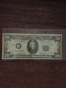 1977 20 DOLLAR BILL-SMALL FACE FEDERAL RESERVE NOTE-KANSAS CITY DISTRICT J - Picture 1 of 6
