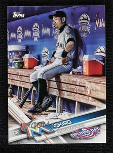 2017 Topps Opening Day SP Variation Ichiro Suzuki Ichiro (In Dugout) #16 Salón de la fama - Imagen 1 de 3
