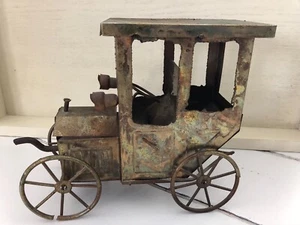 Caja de música vintage de colección esculpida de metal cobre modelo T coche funcionando - Imagen 1 de 3