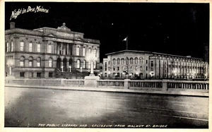 Postcard public library and Coliseum, Des Moines, Iowa at night - Imagen 1 de 2