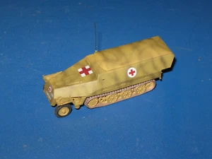 Tanque de artillería medio Sd.Kfz 251/8 Ausf.D 1:87 H0 Trident Minitank Segunda Guerra Mundial - Imagen 1 de 1