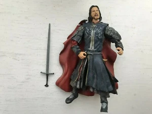LORD OF THE RINGS ARAGORN CORONATION ACTION FIGURE TOY BIZ ROTK SERIES - Picture 1 of 3