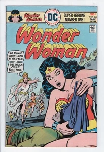 WONDER WOMAN #223- 3.0 - WP - Picture 1 of 2