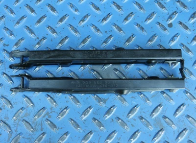 Juego de clips de soporte de parachoques delantero Mercedes R230 SL500 SL55 2003-2008 2308800614 Foto 1 de 4