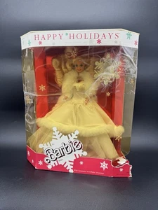 Barbie Vintage 1989 Happy Holidays Collector Doll w/Keepsake Ornament New - Picture 1 of 4