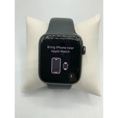 Apple Watch SE 1,44 毫米, 灰色 — 第 1/4 张图片