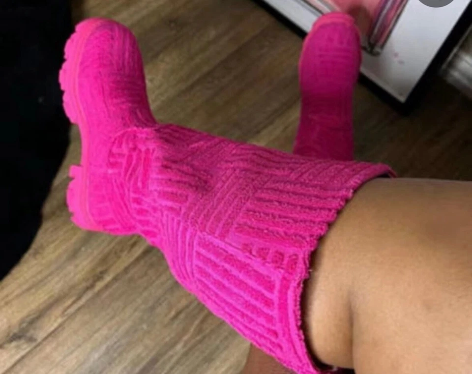 botas rosa. Botas de festa rosa patchwork estampada usada 1 vez - Imagem 1 de 1