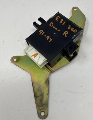 BMW E31 850Ci MÓDULO CONTROL PUERTA LADO PASAJERO DERECHO 1991-1997 61351383414 Foto 1 de 4