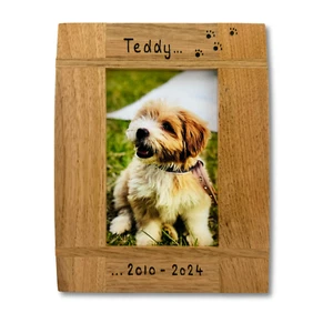 Memorial Dog Cat Personalised Solid Oak Photo Frame | Name & Date - Picture 1 of 8