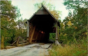 Postcard Oxford Alabama Mellons Mill Covered Bridge Choccolocco Creek Vintage UN - Picture 1 of 2