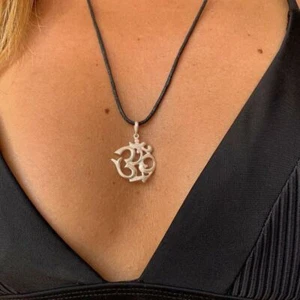 OM Necklace Silver Pendant - Picture 1 of 1