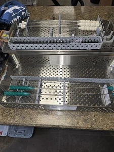 Smith & Nephew Hüftarthroskopie Reparatur Instrumentensystem mit Tablett  - Bild 1 von 10