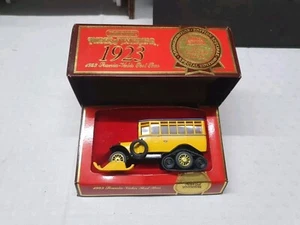 Matchbox Yesteryear, 1923 Scania Vabis Post Bus (R6 S3 B2) - Picture 1 of 3