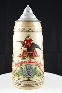 Tazza Budweiser serie H trasporto anticipato Holiday Stein con coperchio 9" edizione limitata - Foto 1 di 9