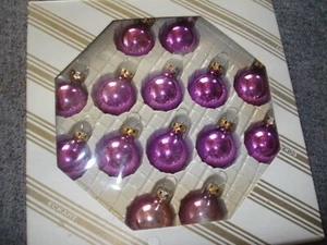 14 kleine lila Chrisbaumkugeln - Bild 1 von 1