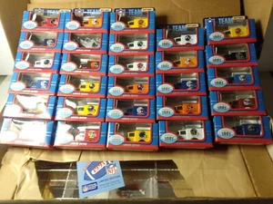 Juego de carros Matchbox 1991 NFL (28) con vitrina White Rose Truck L.E. NUEVO EN CAJA NOS WOW - Imagen 1 de 9