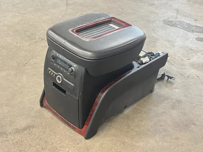 ⭐2012-2014 CADILLAC ESCALADE REAR FLOOR CENTER CONSOLE COMPARTMENT OEM LOT2663 - Image 1 of 4