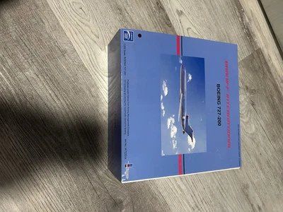 Inflight IF722014 1:200 Braniff International Boeing 727-200  Diecast - Image 1 of 2