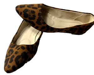 Bella Marie Angie-53 Shoes Sz 8 Leopard Suede Classic Pointy Toe Casual Flat - Picture 1 of 10