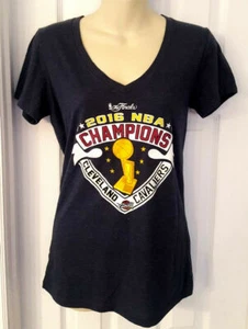 Cleveland Cavaliers Womens T Shirt Size Medium Tee 2016 NBA Champions Trophy - Picture 1 of 4