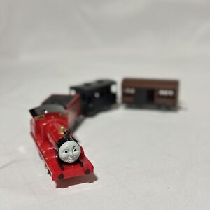 TOMY trackmaster sized JAMES with TENDER With Cattle Truck