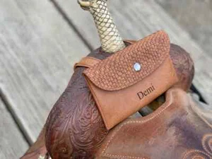 Personalized Saddle Pouch, Original Design, Saddle Phone Holder Bag, Horse Gifts - Picture 1 of 9