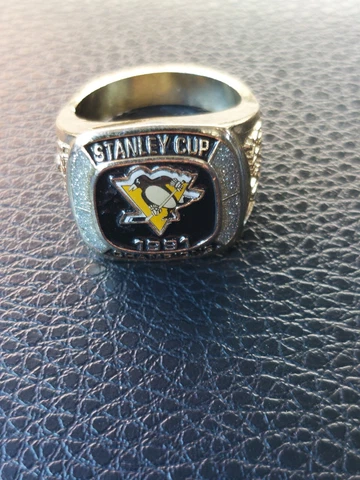 STANLEY CUP RING 1991 PITTSBURGH PENGUINS MOLSON CANADIAN REPLICA Cover