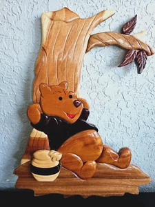 Winnie The Pooh Wall Hanging in Wood 16" x 13" - Picture 1 of 3