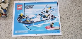 LEGO City 7287 Police Boat 2011 Retired Complete w/ Minifigures 