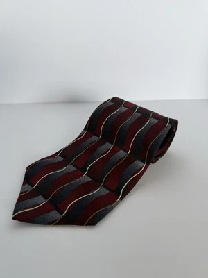 "Corbata geométrica Galleria & Co 100 % seda italiana para hombre 54"" x 4""" Foto 1 de 3