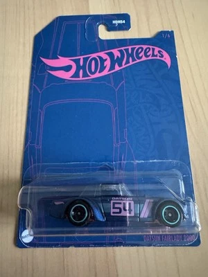 Hot Wheels Pearl and Chrome Datsun Fairlady 2000 1:6 Toy Car - HDH54 S37 - Image 1 of 2