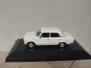 FIAT 125 (POLSKI 125P) WHITE/CREAM 1:43 DeAGOSTINI IXO BOX NO ORIGINAL - Imagen 1 de 5