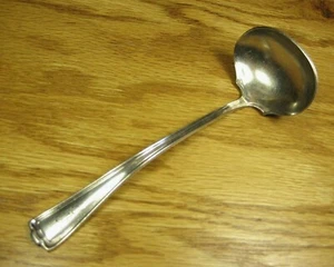 Antique Silver Plated Rogers Bros XS Triple 1947 Gravy Spoon Ladle 5.5" - Picture 1 of 7