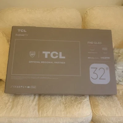 TCL 32V5C-UK 32 pollici Android TV QLED Full HD Smart TV Bluetooth WiFi - Immagine 1 di 4