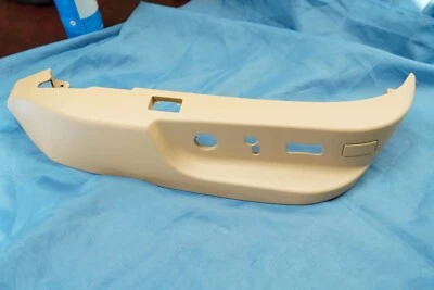 Cubierta de interruptor de asiento derecho beige arena BMW E38 E39 540i 740iL 750iL 525i 528i Foto 1 de 4