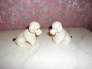 2 x Alter Hund-Pudel-50er JahreDeko-große Küche-Kaufladen-Puppenhaus-Puppenstube - Bild 1 von 2