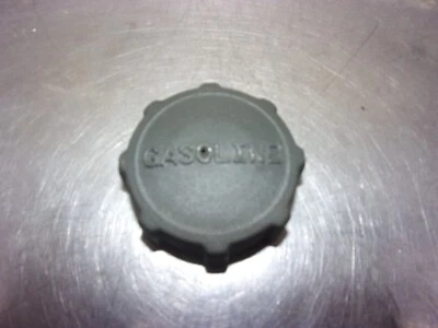 932 B PIAGGIO BV 200 2003 OEM FUEL GAS CAP - Изображение 1 из 4