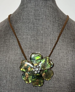 Premier Designs Abalone Shell Flower Pendant Leather Cord Necklace - Picture 1 of 6