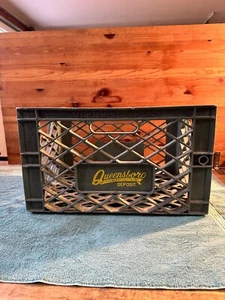 Queensboro Rectangular Milk Crate Dark Green Heavy Duty Plastic Container VTG - Picture 1 of 5