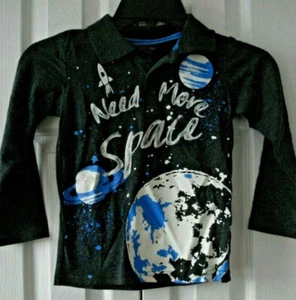 Camisa de manga larga para niños talla 4T necesita más espacio negra jaspeada... Nueva - Imagen 1 de 2