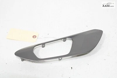 2017-2024 CHRYSLER PACIFICA FRONT RIGHT PASSENGER DOOR HANDLE BEZEL COVER OEM - Image 1 of 4