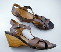 clarks sandals wide fit