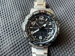 CASIO PRO TREK PRT-B50T-7JF men Watch Titanium Bluetooth - Picture 1 of 10