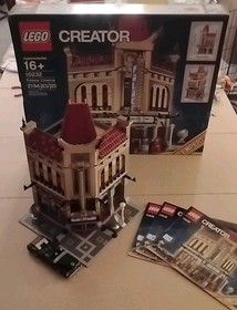 USED LEGO CREATOR EXPERT SET 10232 PALACE CINEMA 100% COMPLETE W/ MANUALS