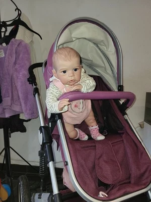 Rebornbaby 2500g wie echt 54cm mit Hautbild & glasaugen  - Bild 1 von 4
