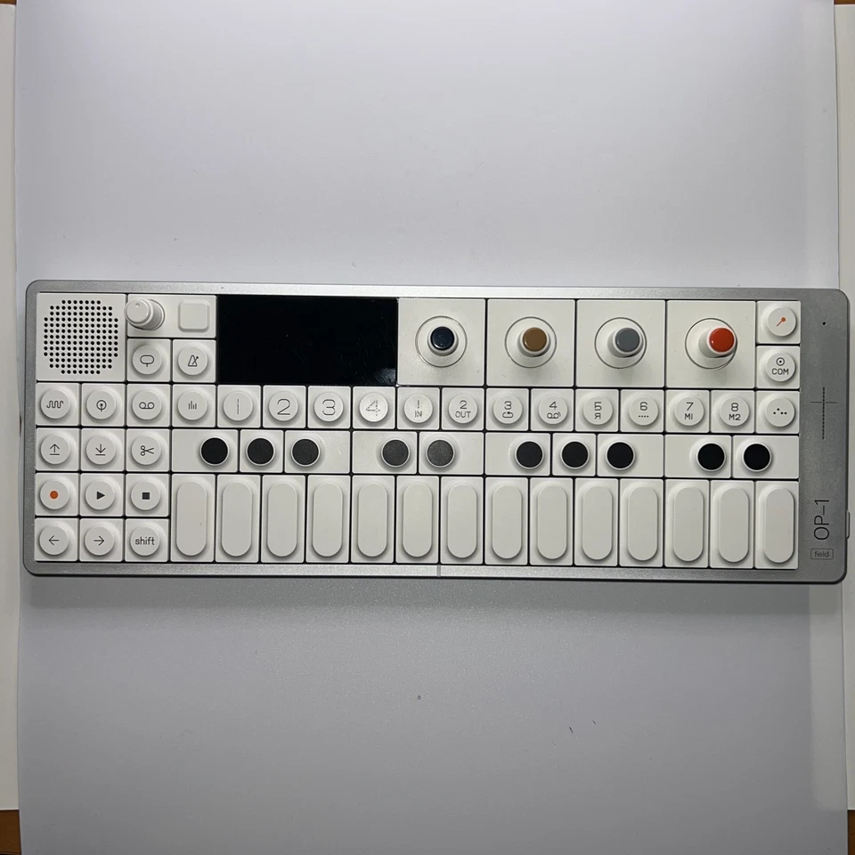 Teenage Engineering - OP-1 field - Sehr Gut - Bild 1 von 4